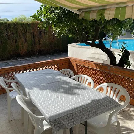 Monse Villa
